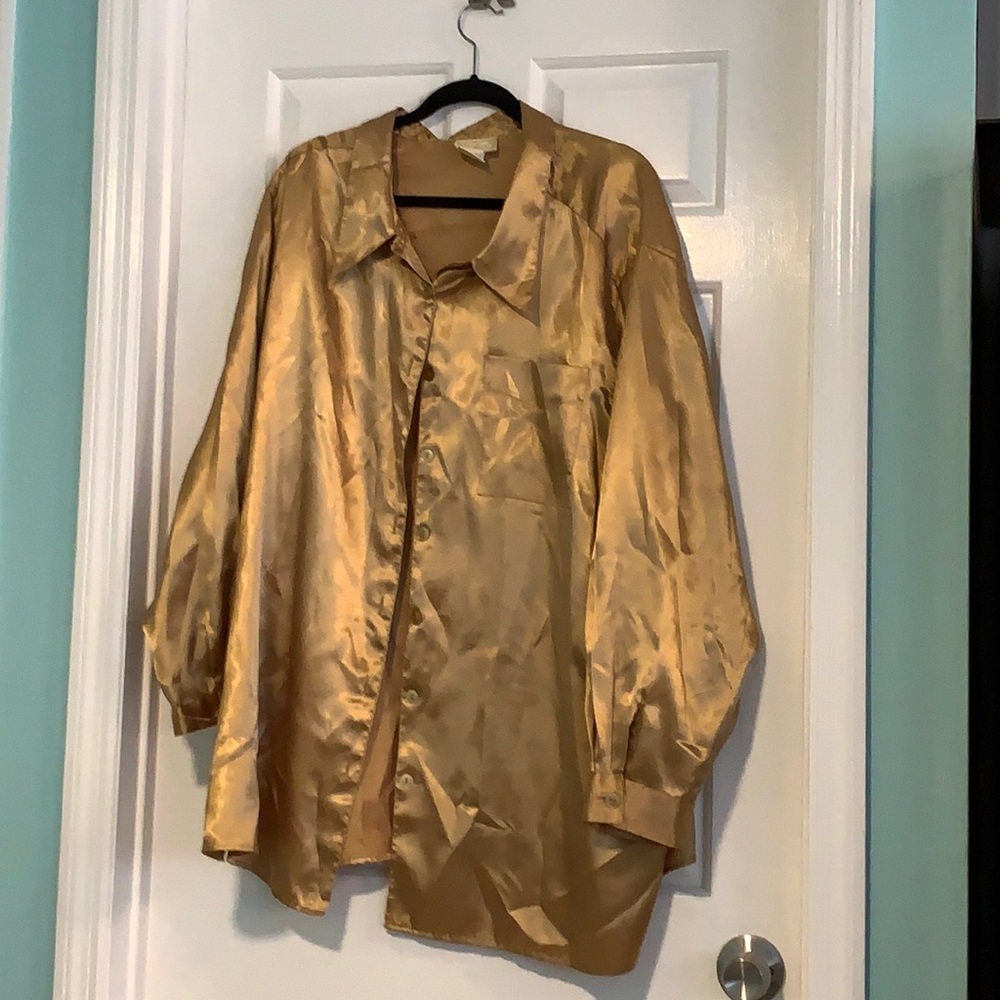 Good satin long boyfriend shirt
